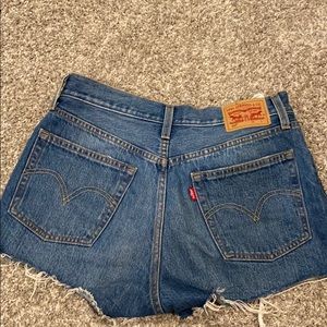 Levi’s shorts